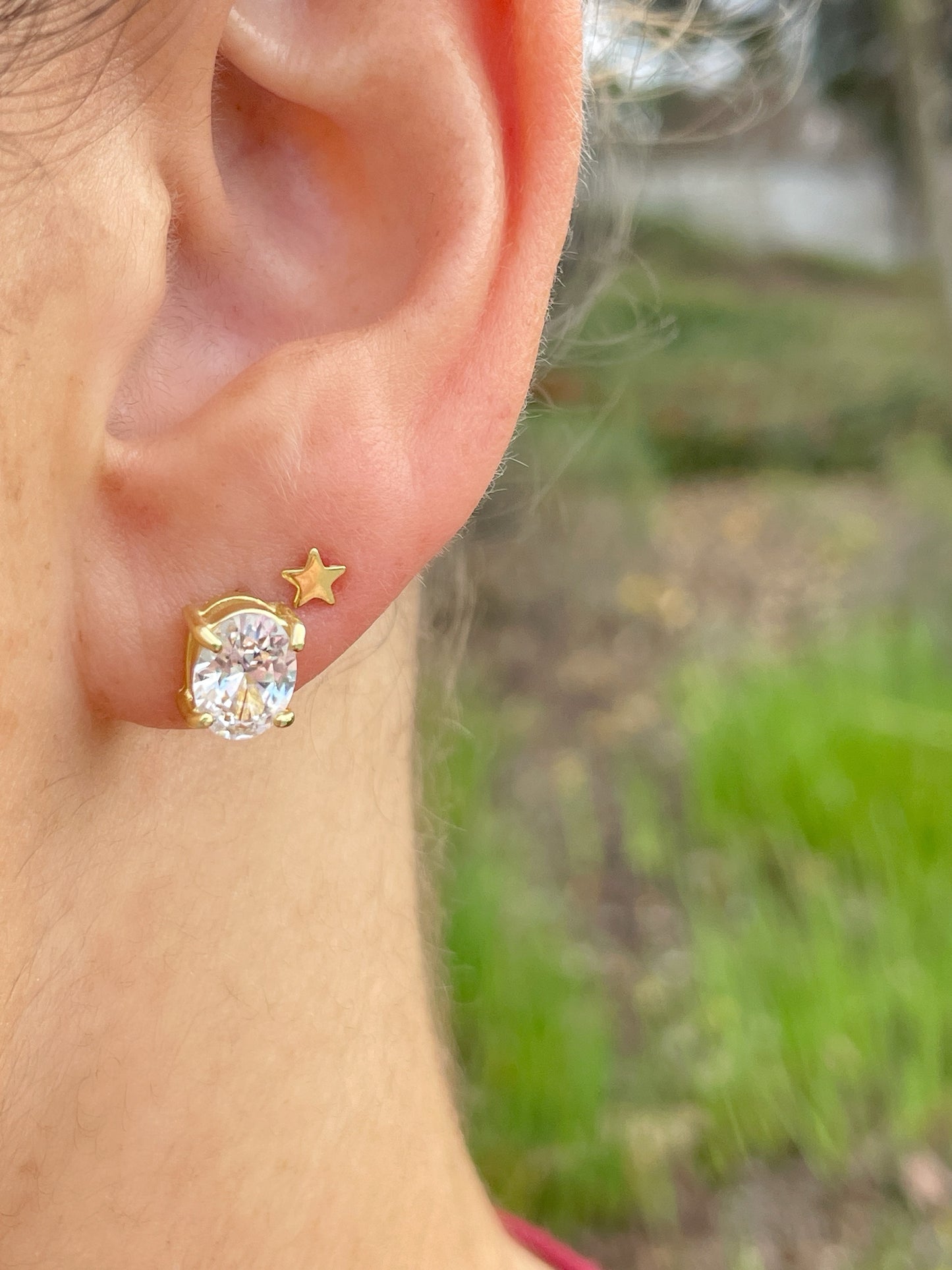 Oval Solitaire Studs
