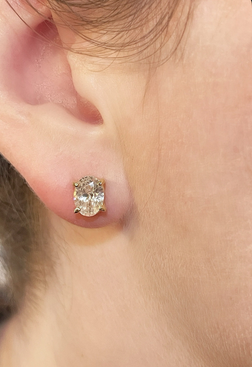 Oval Solitaire Studs