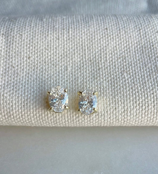 Oval Solitaire Studs
