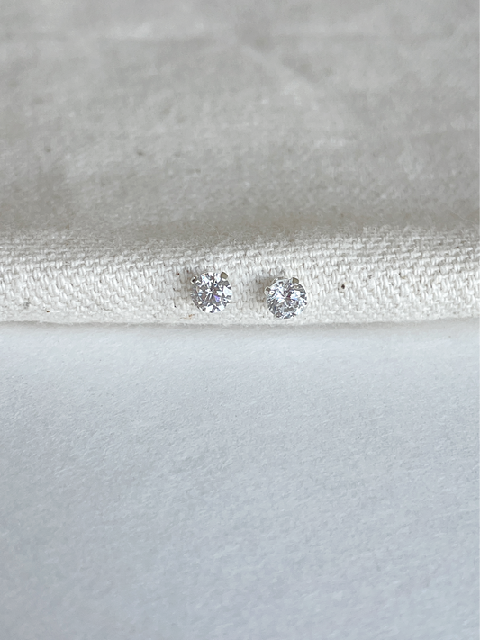 Silver Radiant Studs